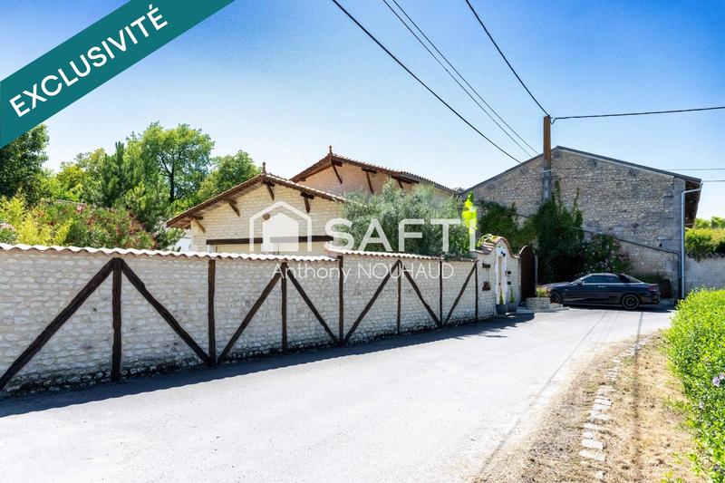 Maison - 228 m² - 6 pièces