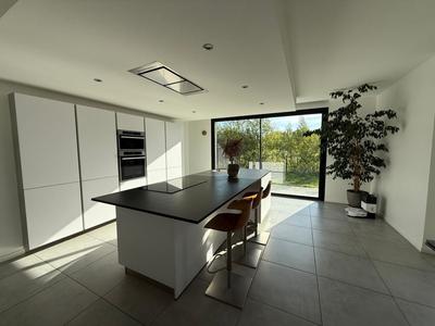 Maison - 190 m² - 5 pièces