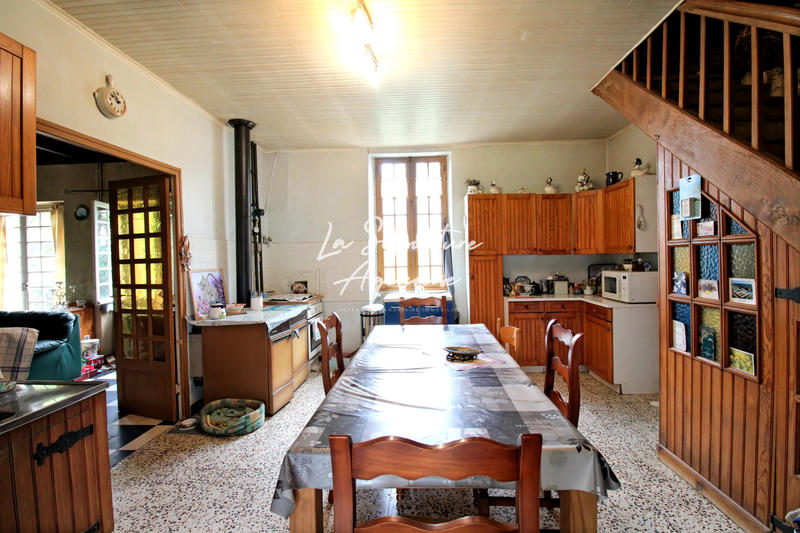 Maison - 207 m² - 6 pièces