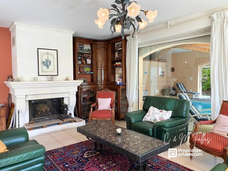 Maison - 170 m² - 6 pièces