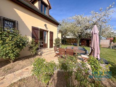 Maison - 184 m² - 7 pièces