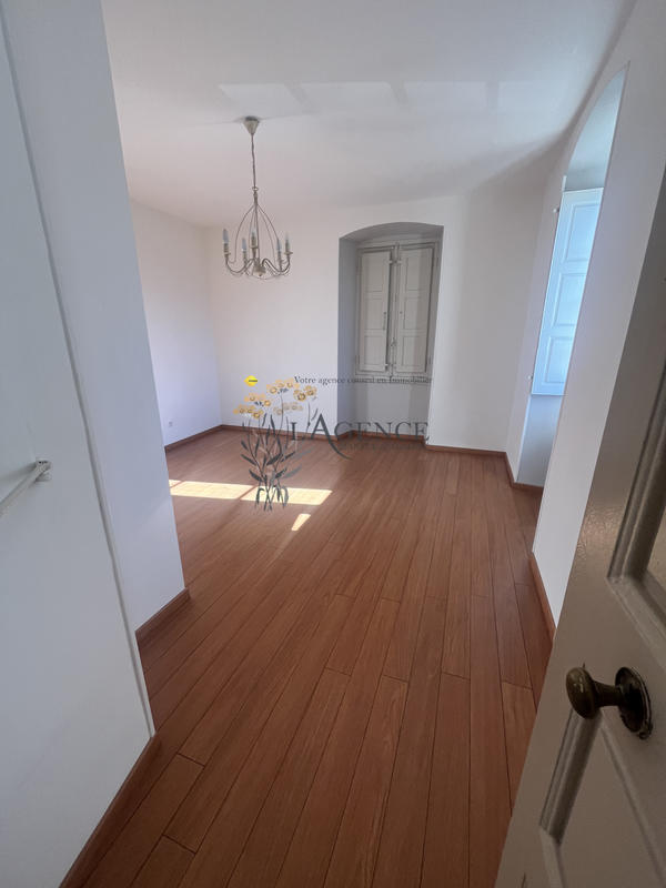 Appartement - 78 m² - 3 pièces