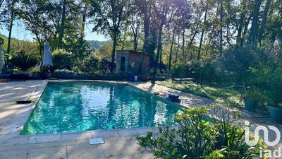 Maison - 111 m² - 5 pièces