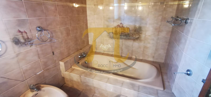 Villa - 144 m² - 7 pièces