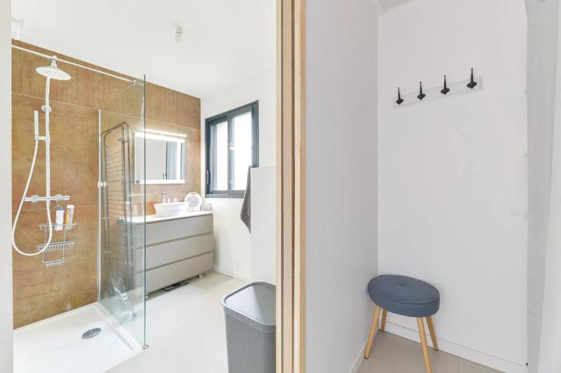 Maison - 127 m² - 6 pièces