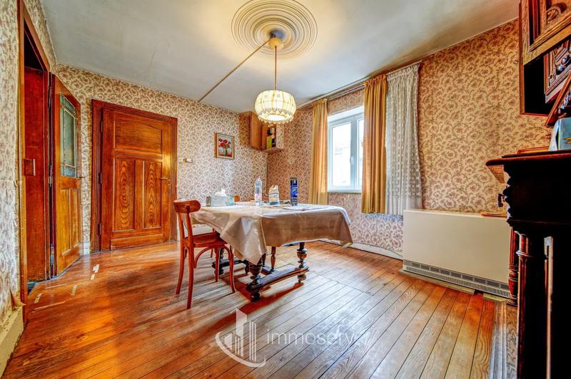 Maison - 184 m² - 6 pièces