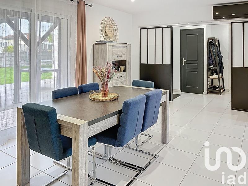 Maison - 180 m² - 5 pièces