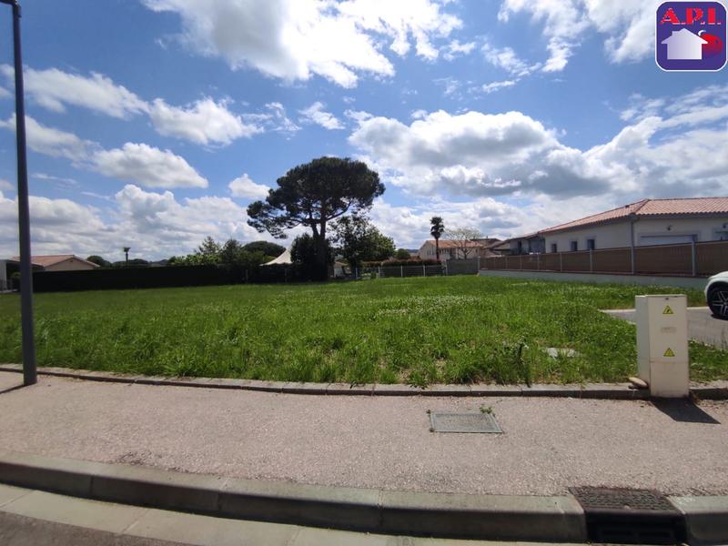 Terrain constructible - 630 m²