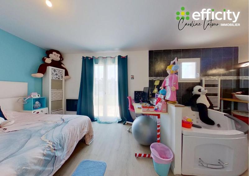 Maison - 130 m² - 5 pièces