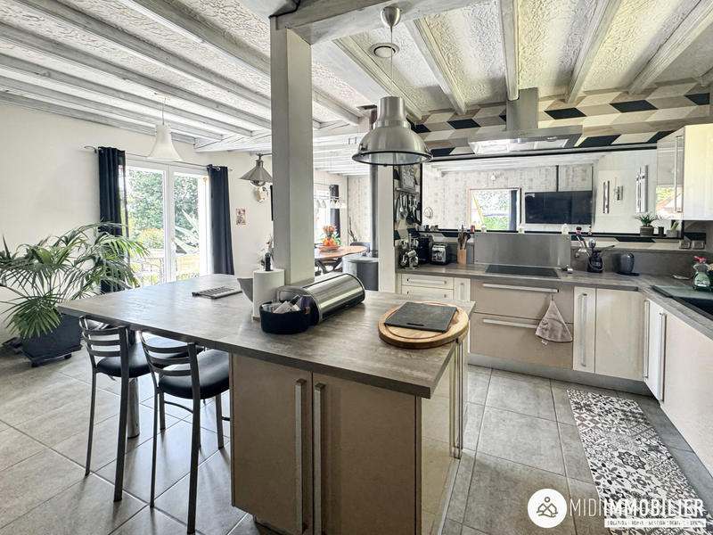 Maison - 130 m² - 4 pièces