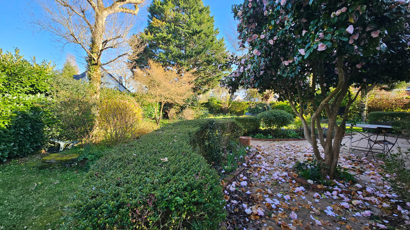 Maison - 166 m² - 8 pièces