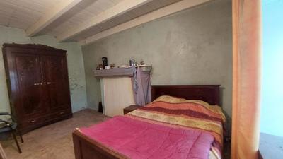 Maison en pierre - 102 m² - 4 pièces