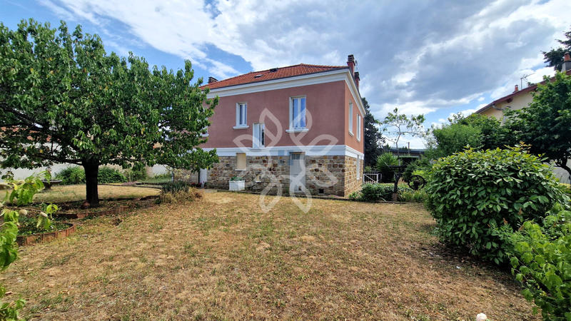Maison - 149 m² - 6 pièces