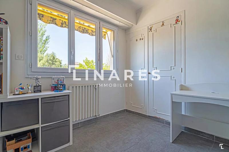Appartement - 88 m² - 4 pièces
