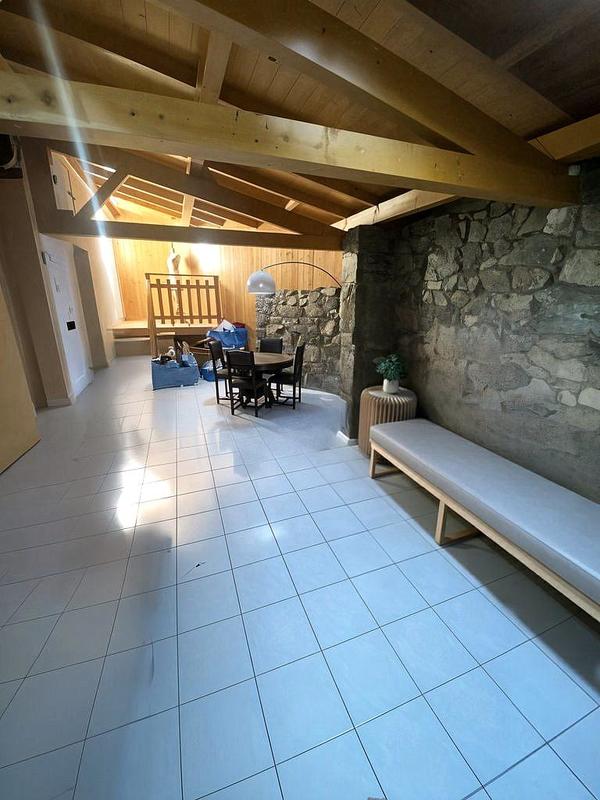 Maison ancienne - 179 m² - 10 pièces