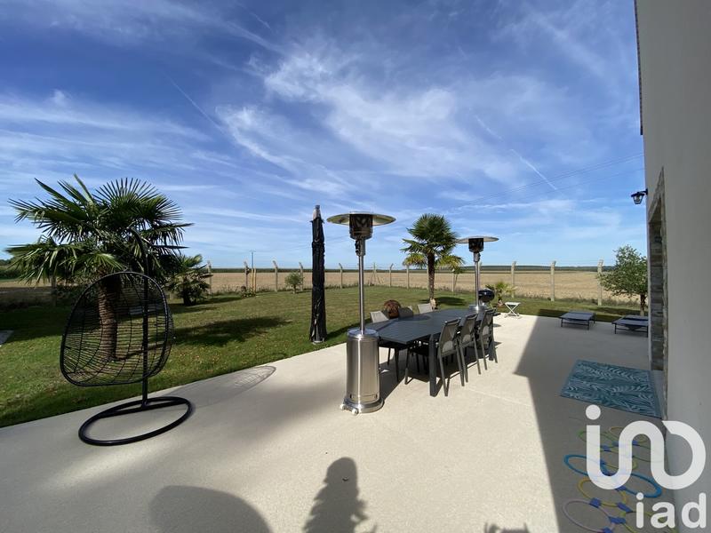 Maison - 140 m² - 5 pièces