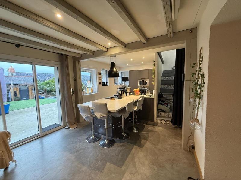 Maison - 130 m² - 5 pièces