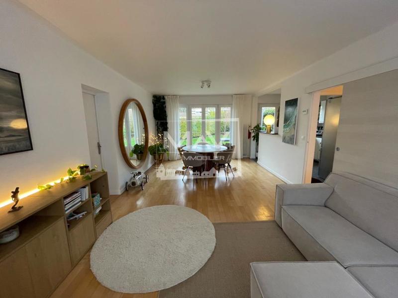 Maison - 103 m² - 5 pièces