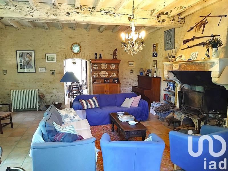 Maison - 227 m² - 7 pièces