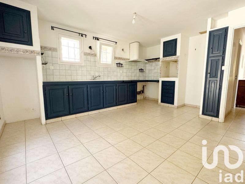 Maison - 222 m² - 9 pièces