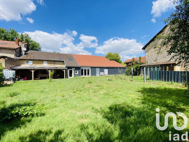 Maison de village - 277 m² - 7 pièces