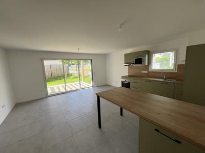 Maison contemporaine - 102 m² - 4 pièces