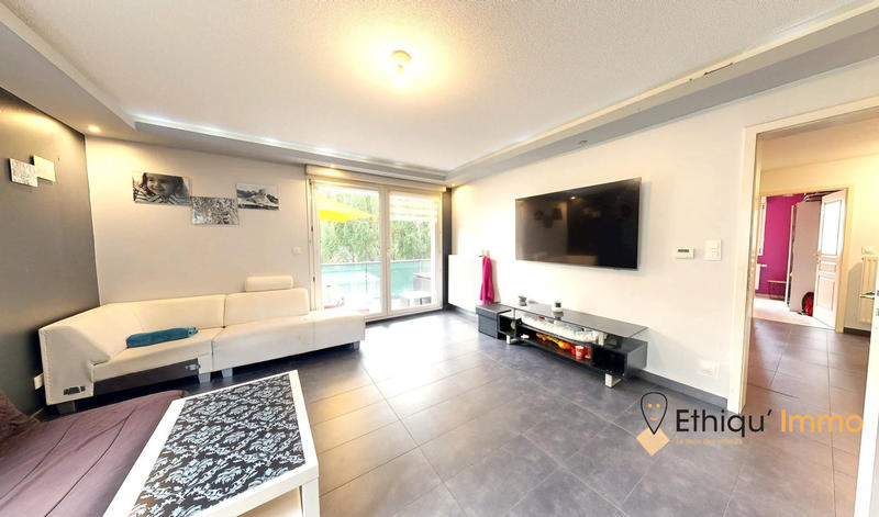 Appartement - 76 m² - 3 pièces