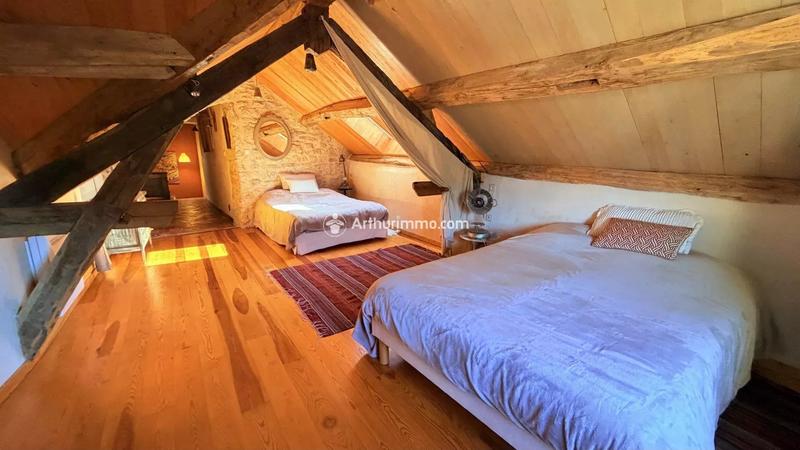 Maison - 197 m² - 7 pièces