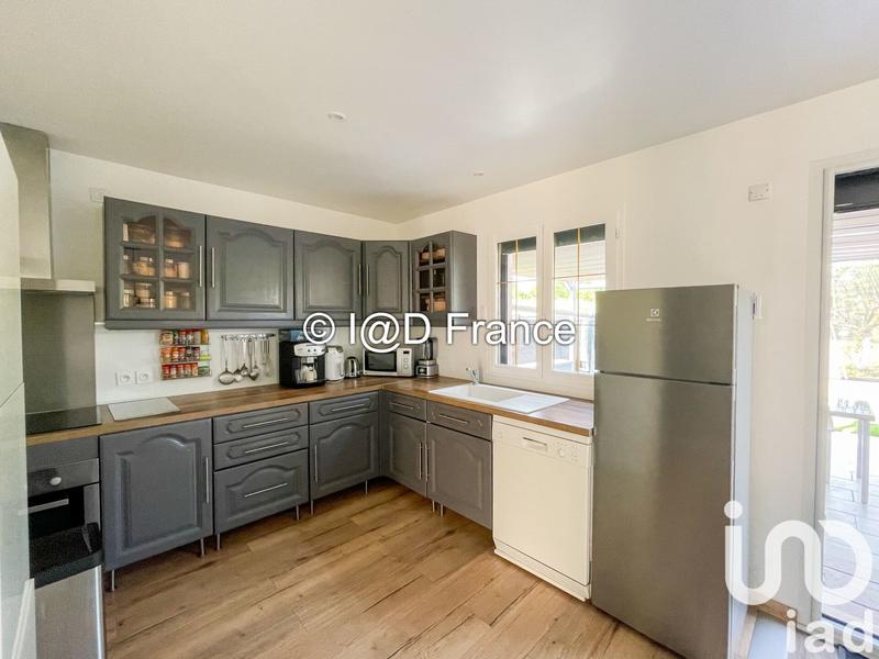 Maison - 98 m² - 6 pièces