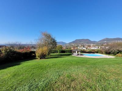 Maison - 126 m² - 7 pièces