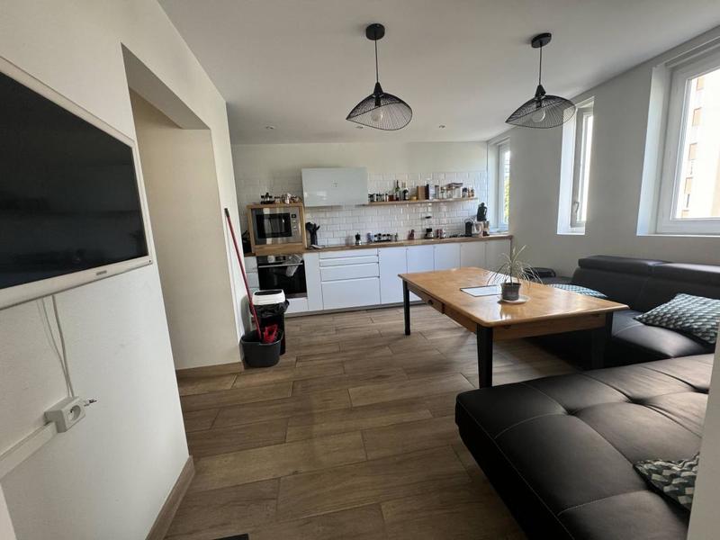 Appartement - 112 m² - 5 pièces