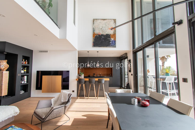 Appartement - 130 m² - 4 pièces