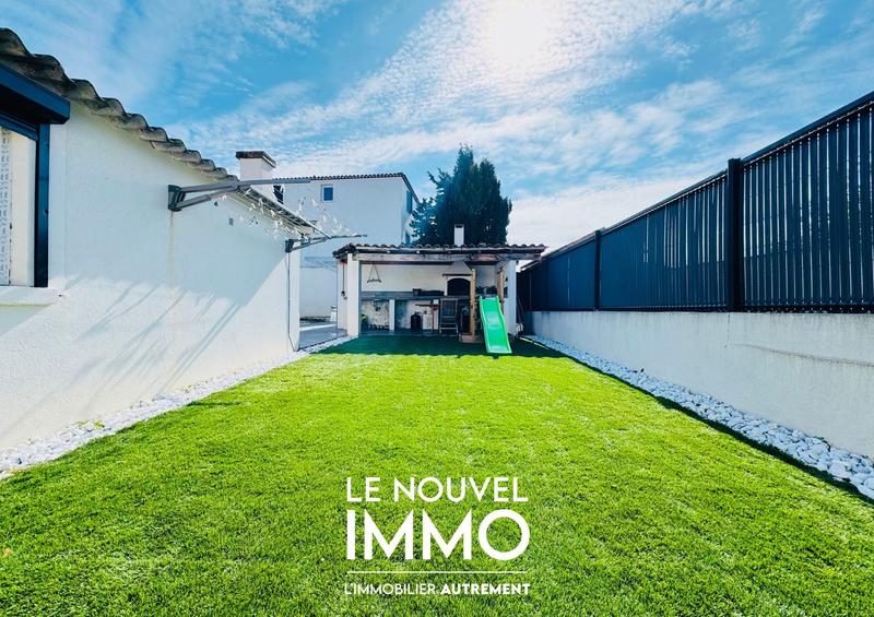 Maison - 92 m² - 4 pièces