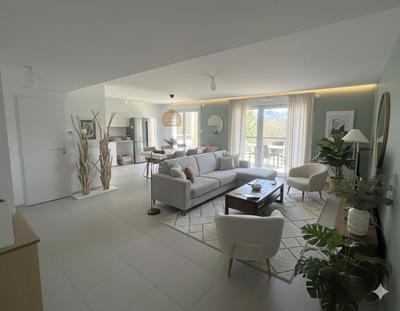 Appartement - 91 m² - 4 pièces