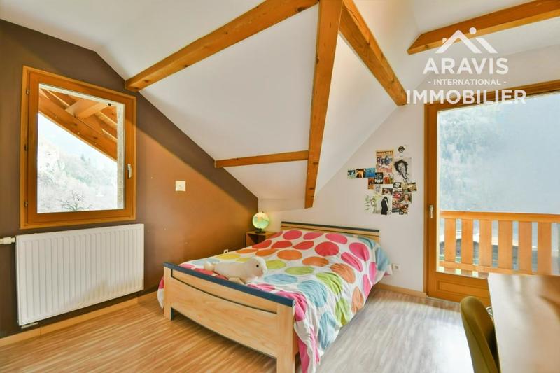 Maison - 108 m² - 4 pièces