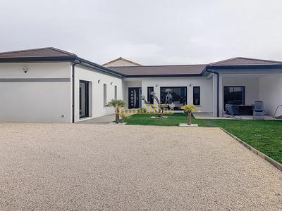 Maison - 119 m² - 4 pièces