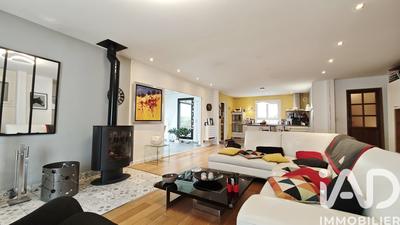 Maison - 134 m² - 5 pièces