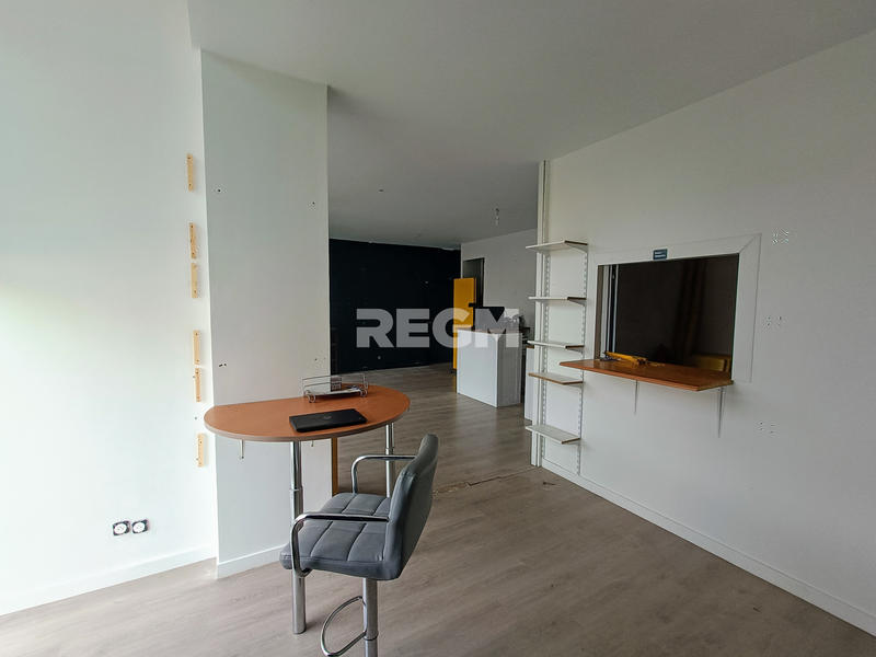 Local commercial - 63 m²