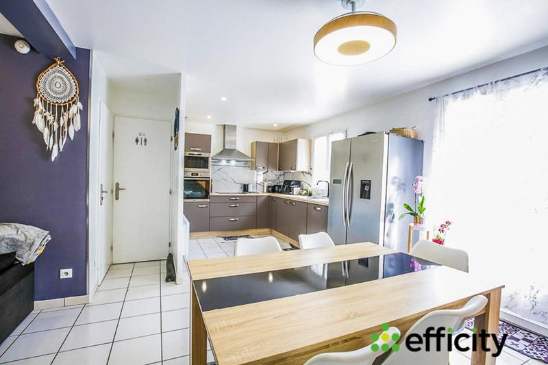 Maison - 112 m² - 6 pièces