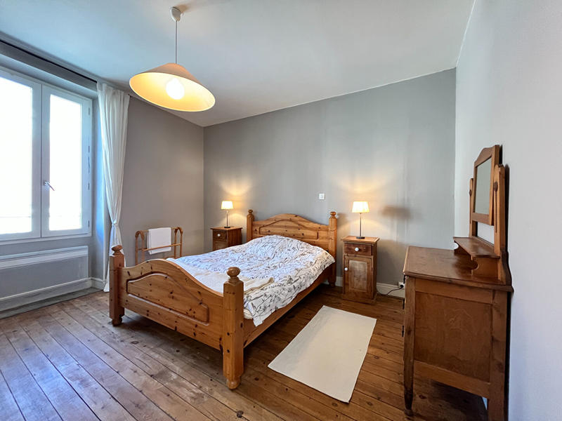 Maison - 190 m² - 7 pièces