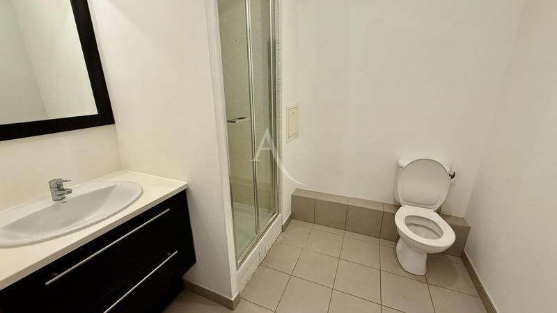 Appartement - 103 m² - 5 pièces