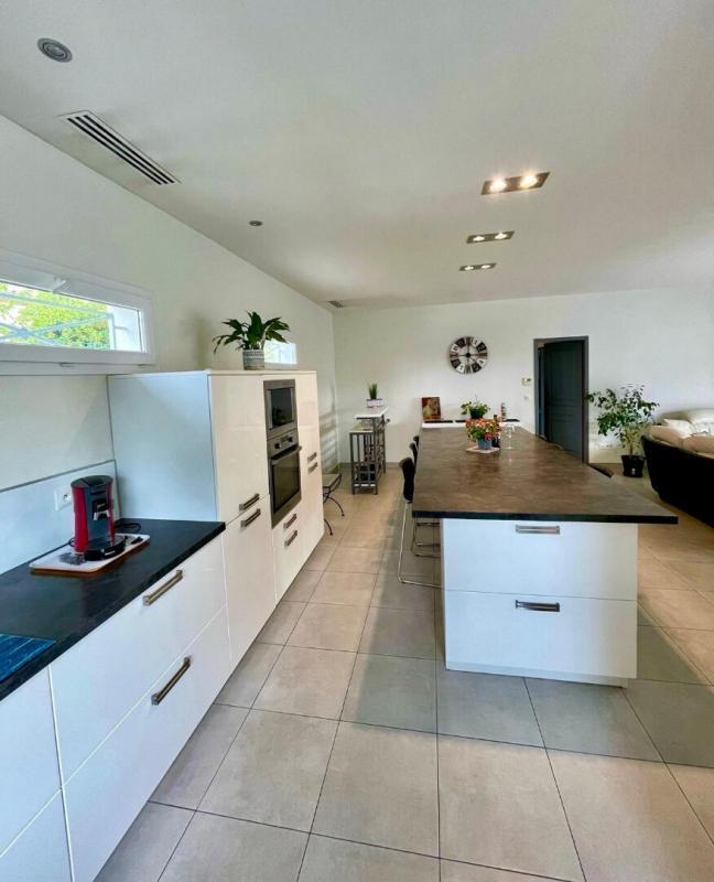 Maison - 103 m² - 4 pièces