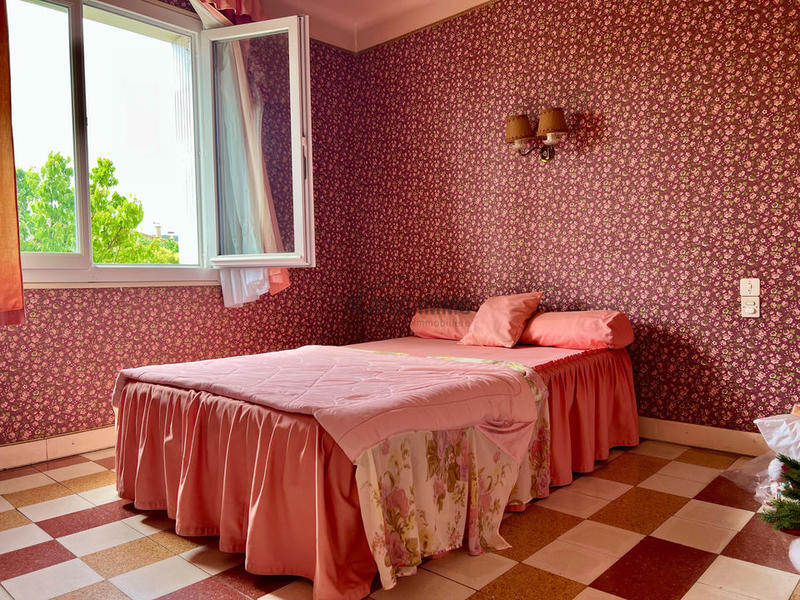 Maison traditionnelle - 97 m² - 5 pièces