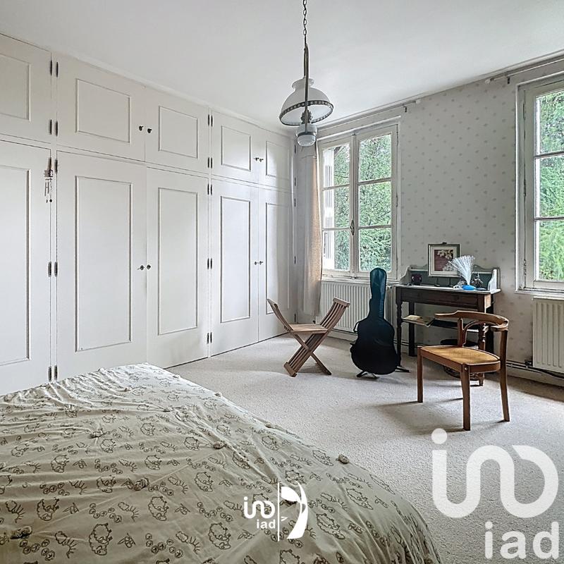 Maison - 246 m² - 7 pièces