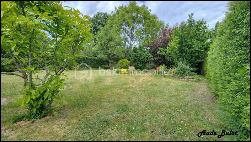 Terrain constructible - 751 m²