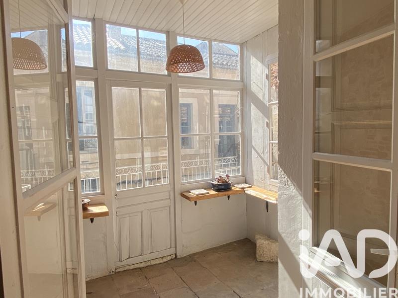 Appartement - 88 m² - 2 pièces