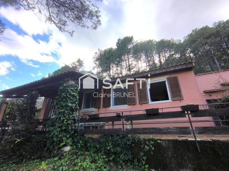 Maison - 93 m² - 5 pièces