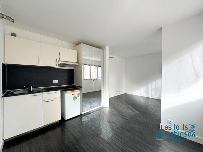 Studio - 26 m² - 1 pièce