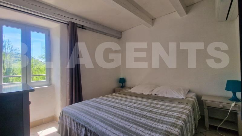 Appartement - 60 m² - 4 pièces