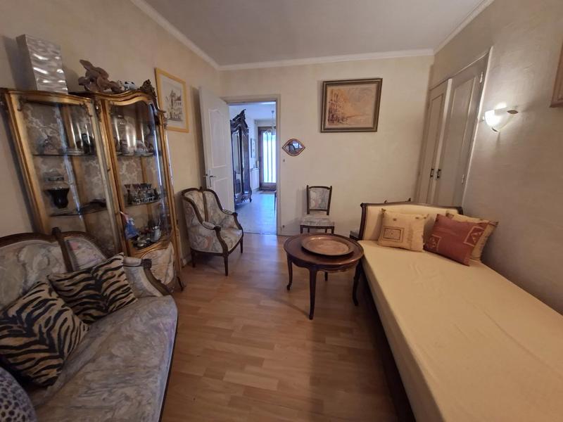 Maison - 152 m² - 7 pièces